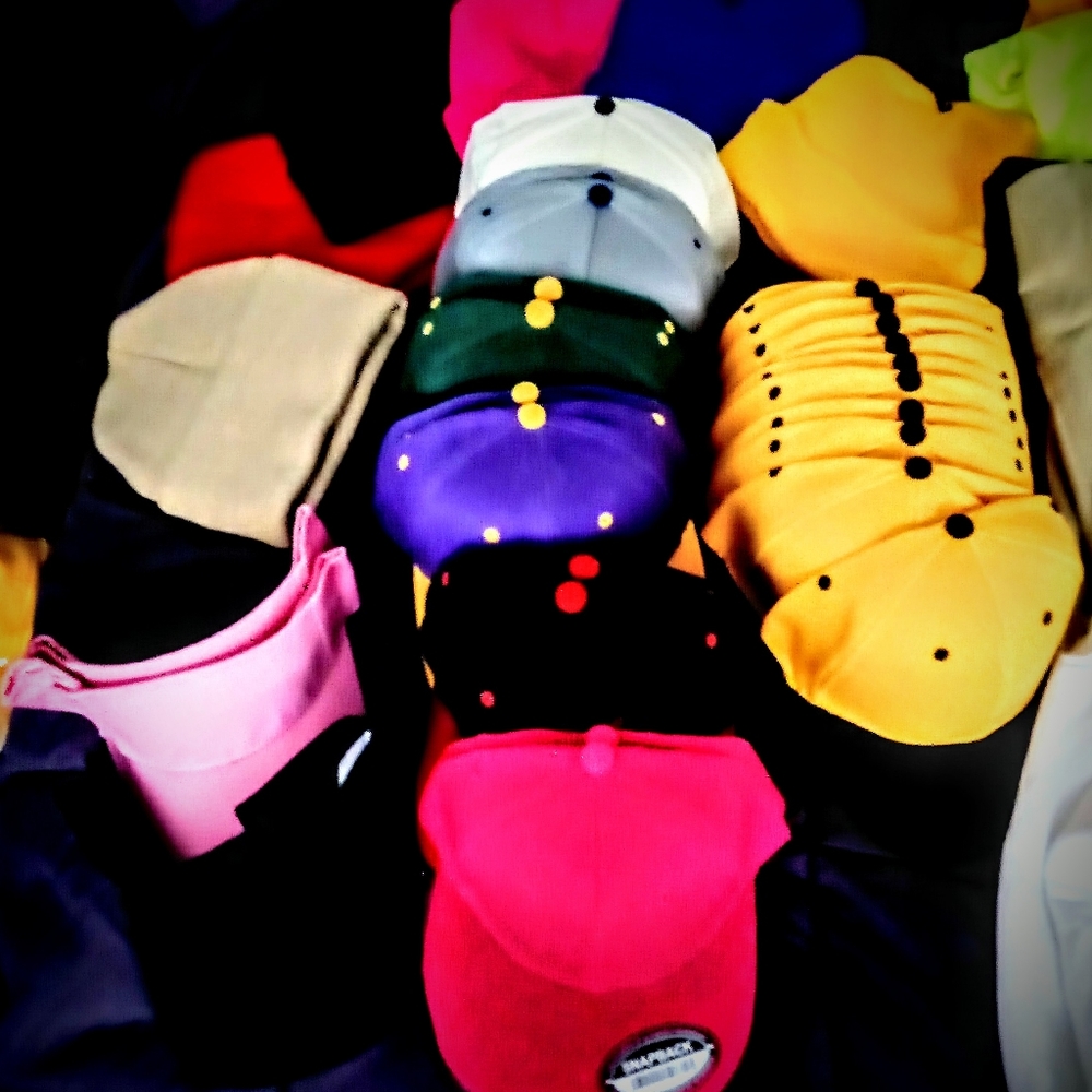HATS & BEENIES